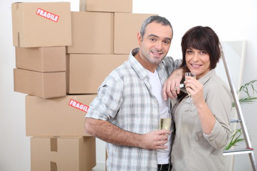 Efficient commercial moving logistics in Shoreditch